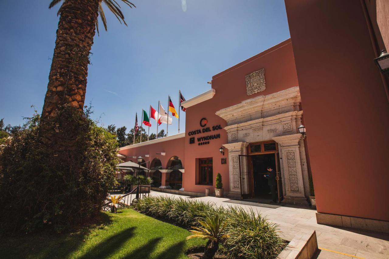Hotel Wyndham Costa Del Sol Arequipa Extérieur photo